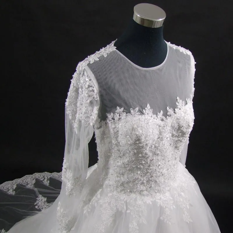 A-Line Vintage Long Sleeve Wedding Gown Bridal Dress with Lace