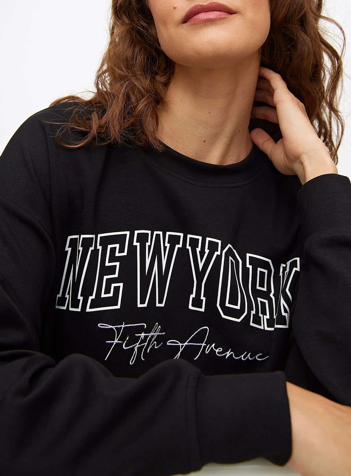 Buy Black New York Slogan Oversized Sweatshirt  M | Hoodies and sweatshirts | Tu