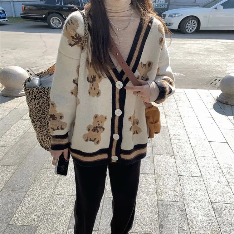 Harajuku Cartoon Bear Knit Cardigan