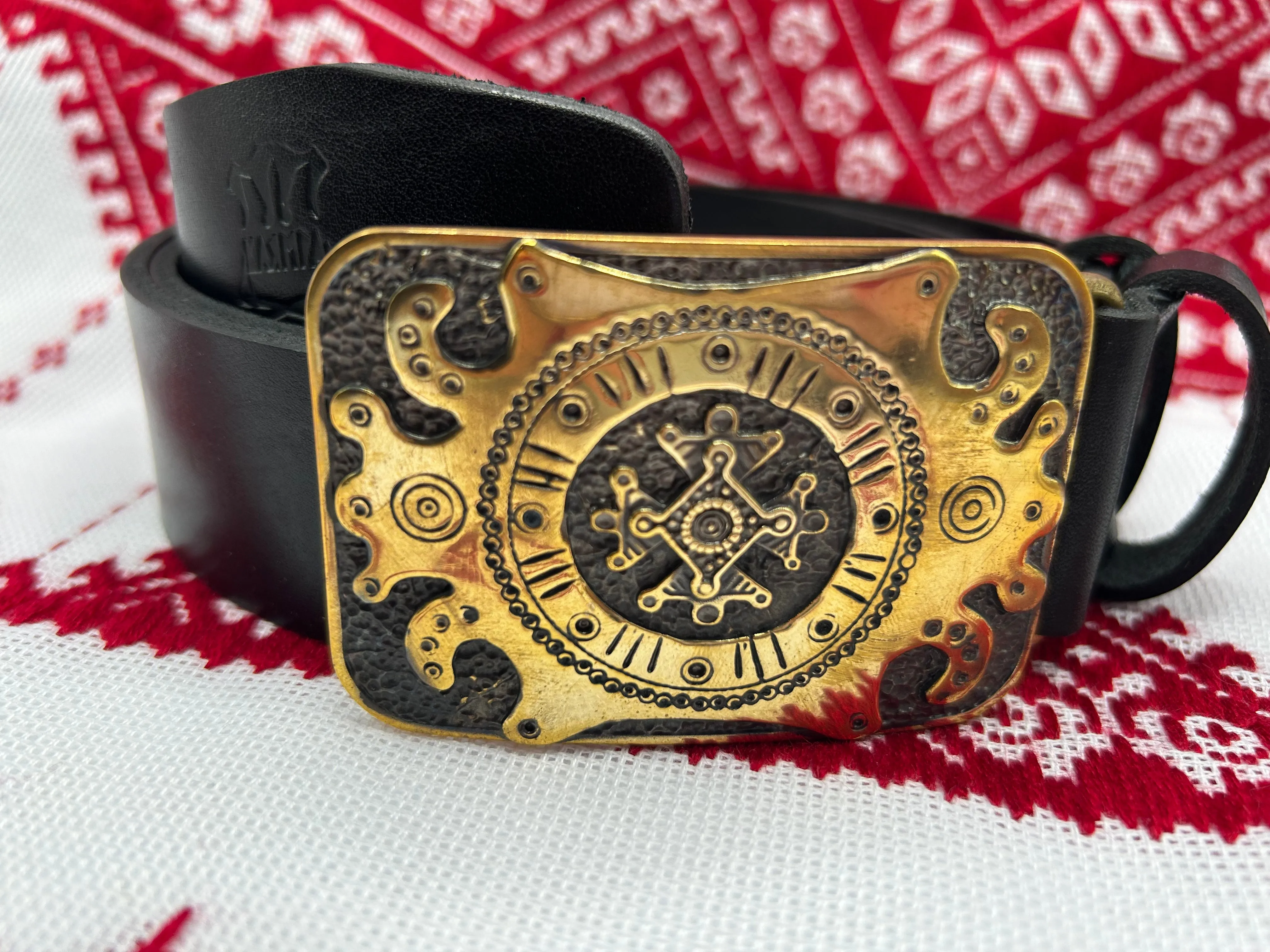 Leather Belt with Buckle “Zgarda”