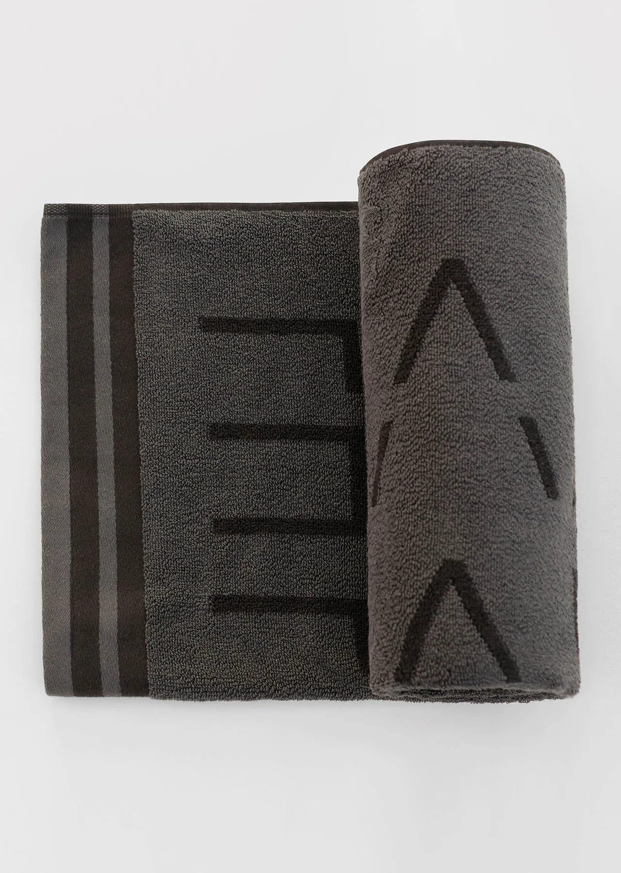 Lorna Jane Workout Towel | Titanium / Black | Towels | Lorna Jane New Zealand