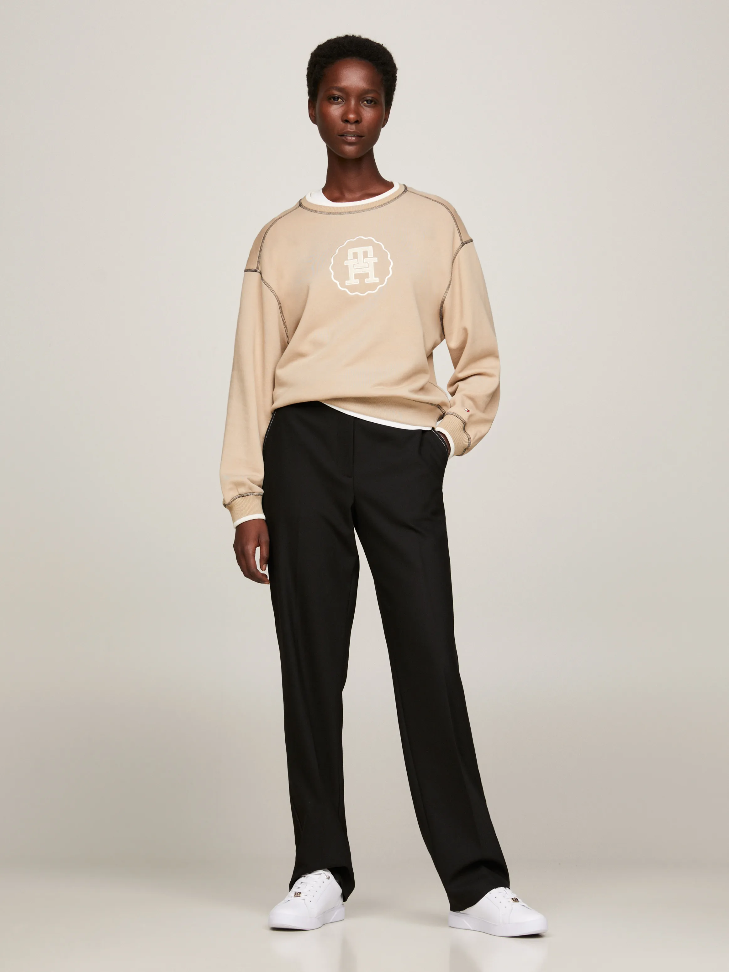 Modern Tipped Crew Neck Sweatshirt | Sweatshirts & Hoodies | Tommy Hilfiger