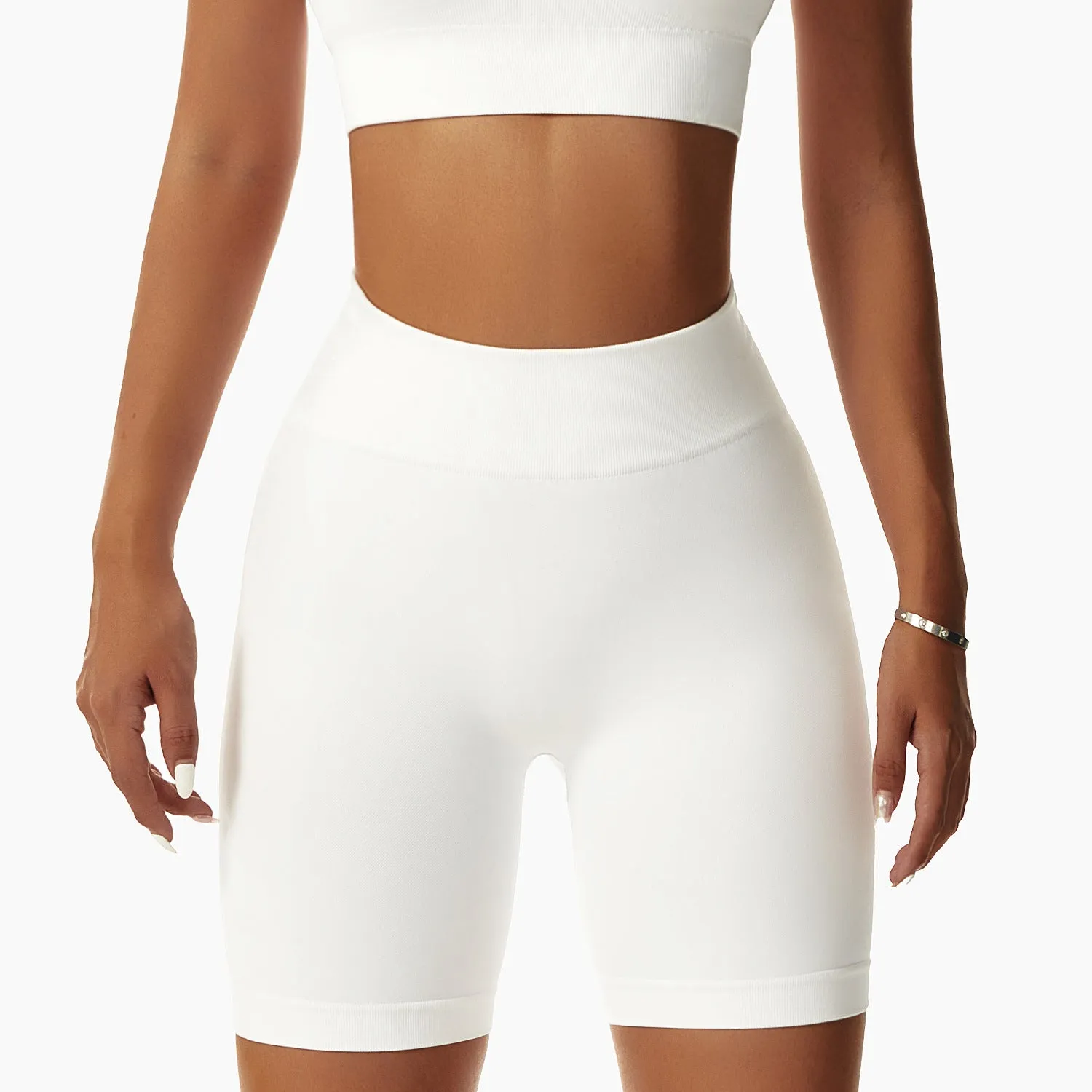 Seamless Breathable Scrunch Butt Shorts