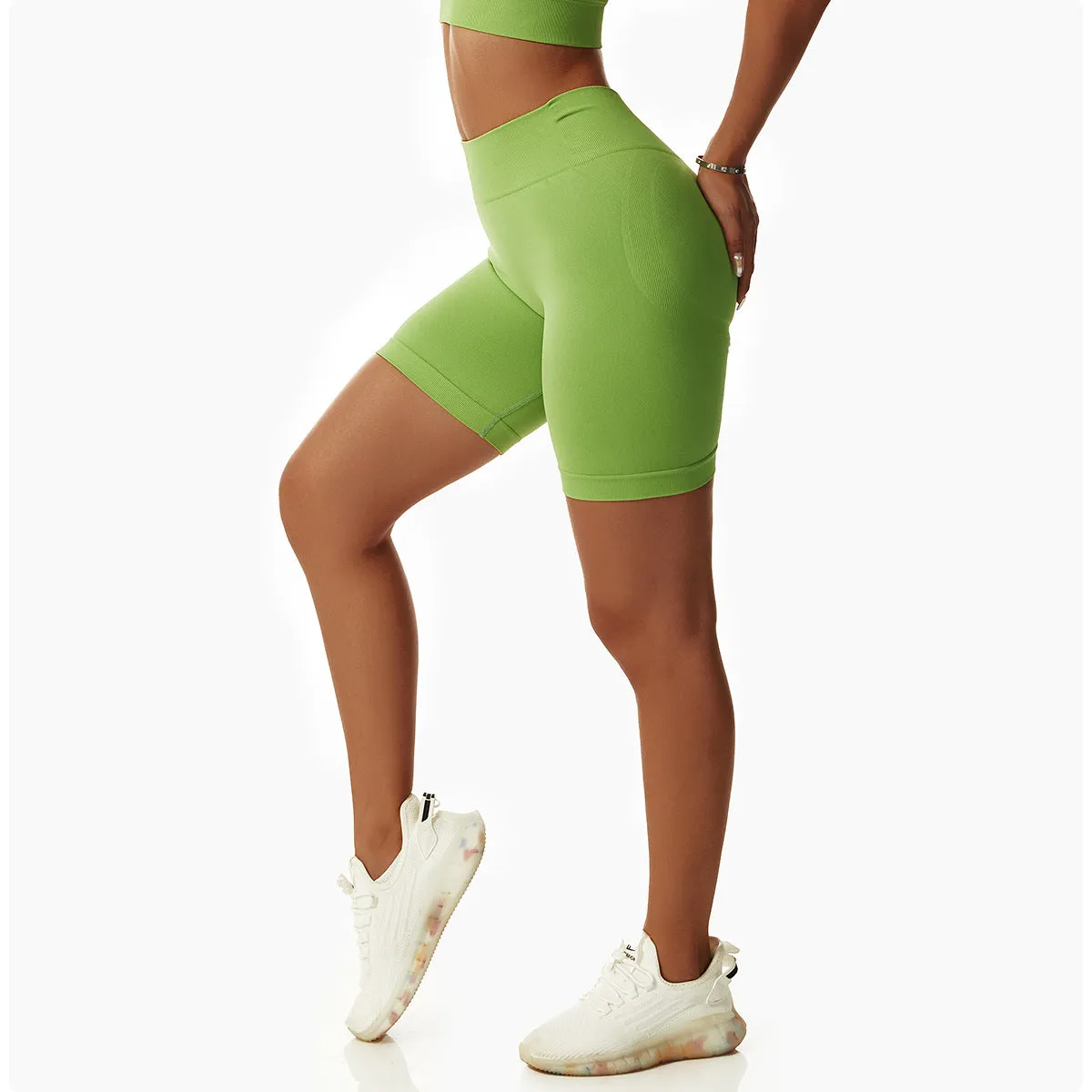 Seamless Breathable Scrunch Butt Shorts